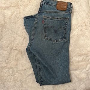 Levi’s Wedgie Jeans